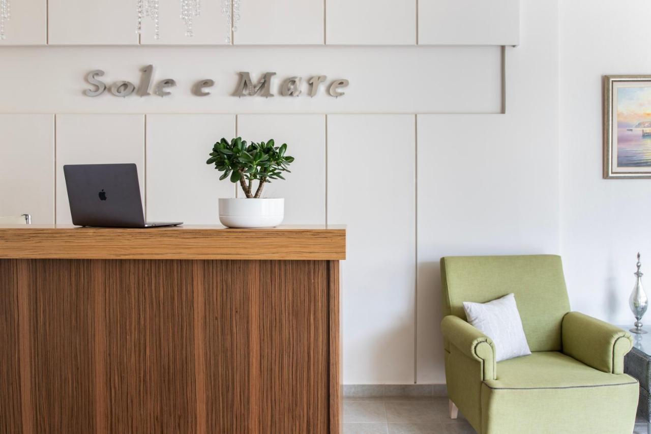 Sole Mare Hotel Chrysi Ammoudia Bagian luar foto